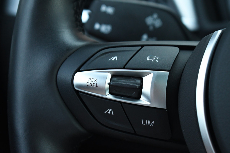 BMW X2 xDrive25e 220pk M-Sport X Pano ACC 19inch HiFi Adp-LED BMW X2 xDrive25e 220pk M-Sport X Pano ACC 19inch HiFi Adp-LED