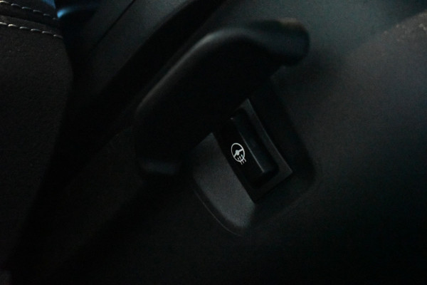 BMW X2 xDrive25e 220pk M-Sport X Pano ACC 19inch HiFi Adp-LED BMW X2 xDrive25e 220pk M-Sport X Pano ACC 19inch HiFi Adp-LED