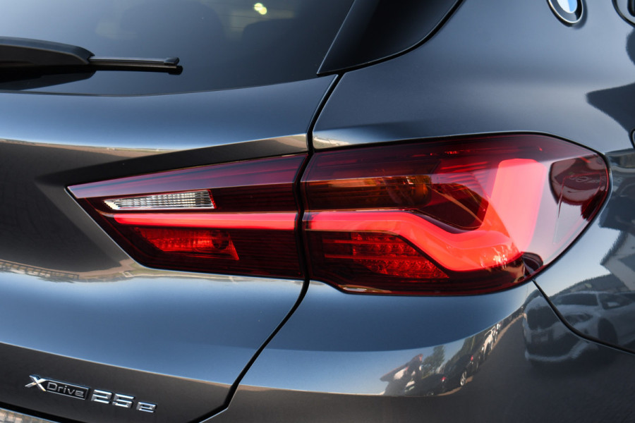 BMW X2 xDrive25e 220pk M-Sport X Pano ACC 19inch HiFi Adp-LED BMW X2 xDrive25e 220pk M-Sport X Pano ACC 19inch HiFi Adp-LED