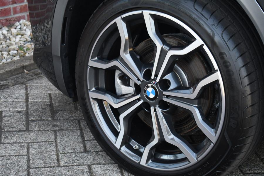 BMW X2 xDrive25e 220pk M-Sport X Pano ACC 19inch HiFi Adp-LED BMW X2 xDrive25e 220pk M-Sport X Pano ACC 19inch HiFi Adp-LED