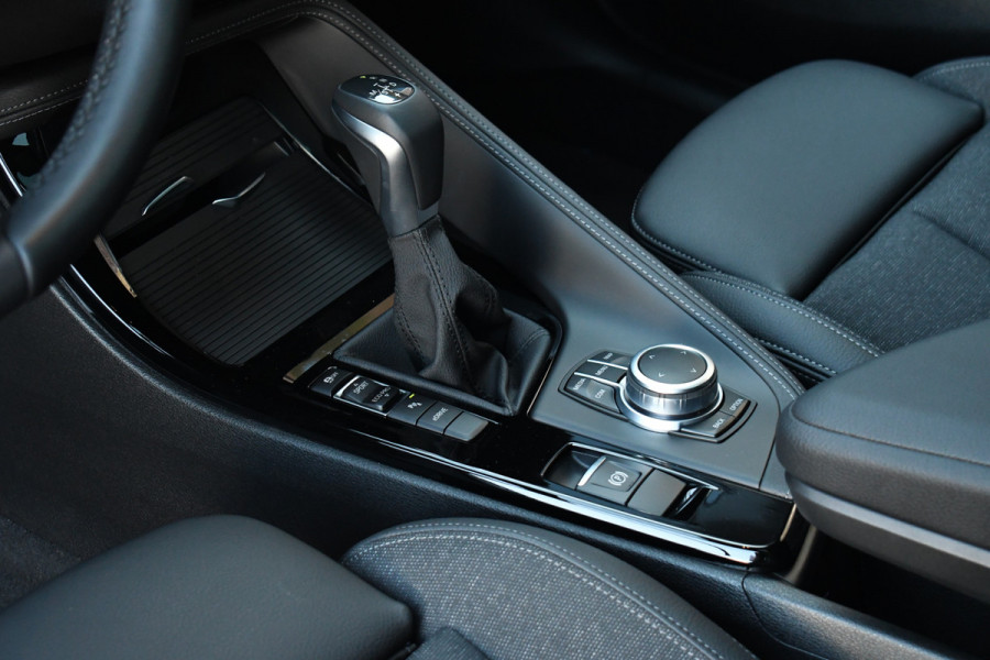 BMW X2 xDrive25e 220pk M-Sport X Pano ACC 19inch HiFi Adp-LED BMW X2 xDrive25e 220pk M-Sport X Pano ACC 19inch HiFi Adp-LED