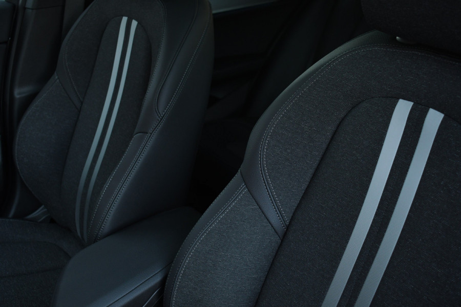 BMW X2 xDrive25e 220pk M-Sport X Pano ACC 19inch HiFi Adp-LED BMW X2 xDrive25e 220pk M-Sport X Pano ACC 19inch HiFi Adp-LED