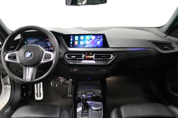 BMW 2 Serie Gran Coupé 218i High Executive Edition M-sport|Pano|Kuip|Headup|Stoelverw. BMW 2 Serie Gran Coupé 218i High Executive Edition M-sport|Pano|Kuip|Headup|Stoelverw.