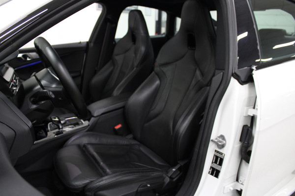 BMW 2 Serie Gran Coupé 218i High Executive Edition M-sport|Pano|Kuip|Headup|Stoelverw. BMW 2 Serie Gran Coupé 218i High Executive Edition M-sport|Pano|Kuip|Headup|Stoelverw.