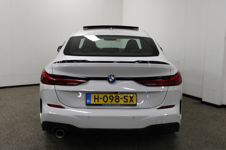 BMW 2 Serie Gran Coupé 218i High Executive Edition M-sport|Pano|Kuip|Headup|Stoelverw. BMW 2 Serie Gran Coupé 218i High Executive Edition M-sport|Pano|Kuip|Headup|Stoelverw.