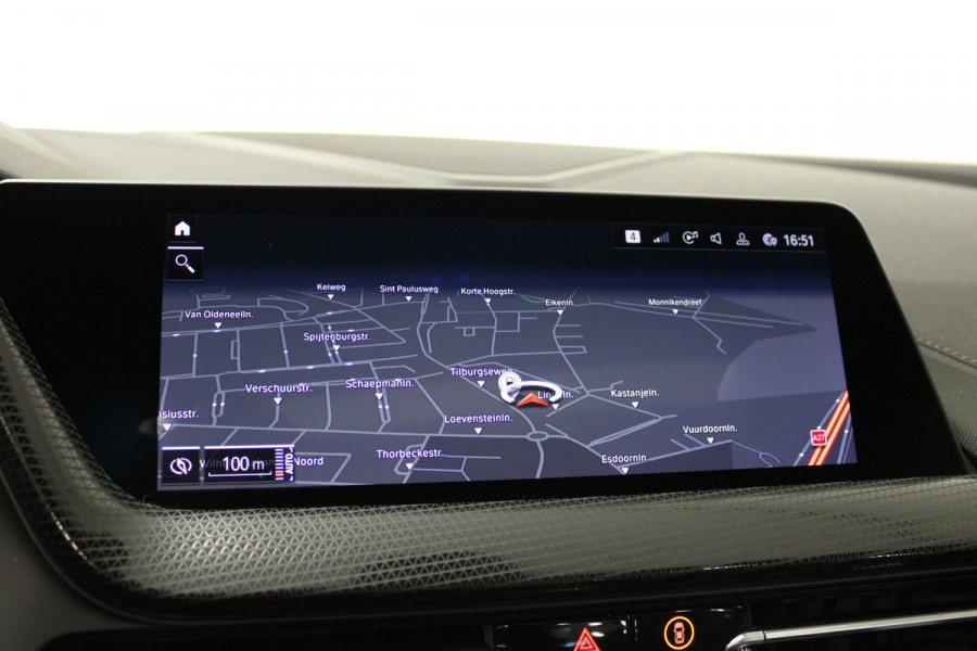 BMW 2 Serie Gran Coupé 218i High Executive Edition M-sport|Pano|Kuip|Headup|Stoelverw. BMW 2 Serie Gran Coupé 218i High Executive Edition M-sport|Pano|Kuip|Headup|Stoelverw.