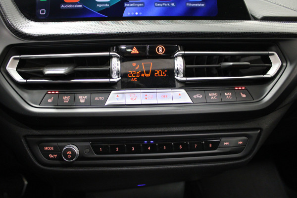 BMW 2 Serie Gran Coupé 218i High Executive Edition M-sport|Pano|Kuip|Headup|Stoelverw. BMW 2 Serie Gran Coupé 218i High Executive Edition M-sport|Pano|Kuip|Headup|Stoelverw.