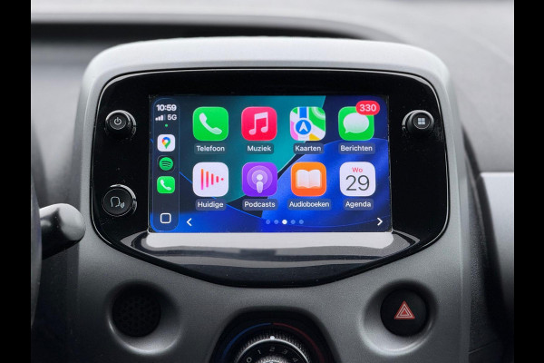 Toyota Aygo 1.0 VVT-i x-first SPORT, 1 e eigenaar, achteruitrijcamera, parelmoer, lmv, Nederlandse auto met nap Toyota Aygo 1.0 VVT-i x-first SPORT, 1 e eigenaar, achteruitrijcamera, parelmoer, lmv, Nederlandse auto met nap