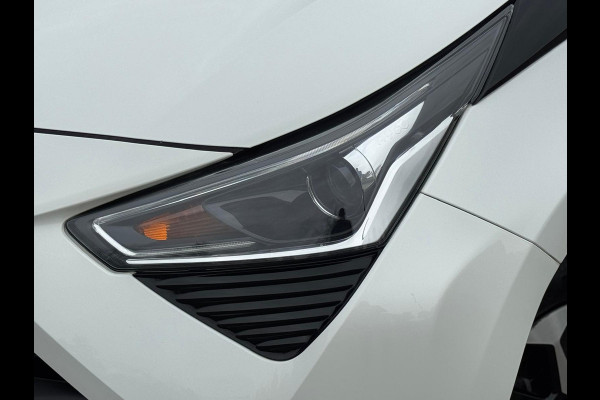 Toyota Aygo 1.0 VVT-i x-first SPORT, 1 e eigenaar, achteruitrijcamera, parelmoer, lmv, Nederlandse auto met nap Toyota Aygo 1.0 VVT-i x-first SPORT, 1 e eigenaar, achteruitrijcamera, parelmoer, lmv, Nederlandse auto met nap