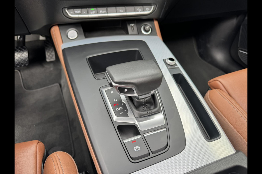 Audi Q5 Sportback 50 TFSI e Quattro S edition Competition Adaptive cruise Climate control Matrix LED Leer Panoramadak B&O Navi