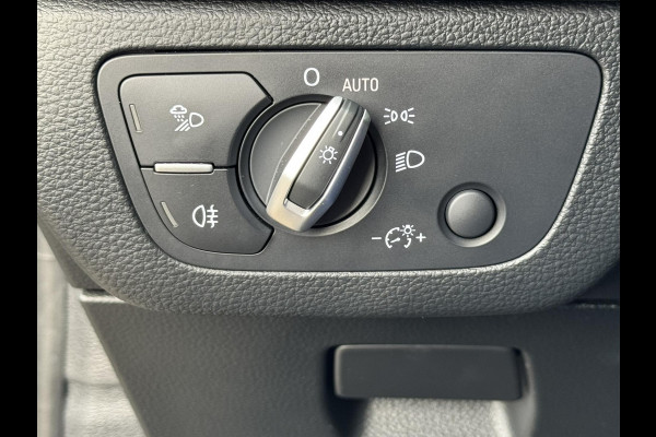 Audi Q5 Sportback 50 TFSI e Quattro S edition Competition Adaptive cruise Climate control Matrix LED Leer Panoramadak B&O Navi