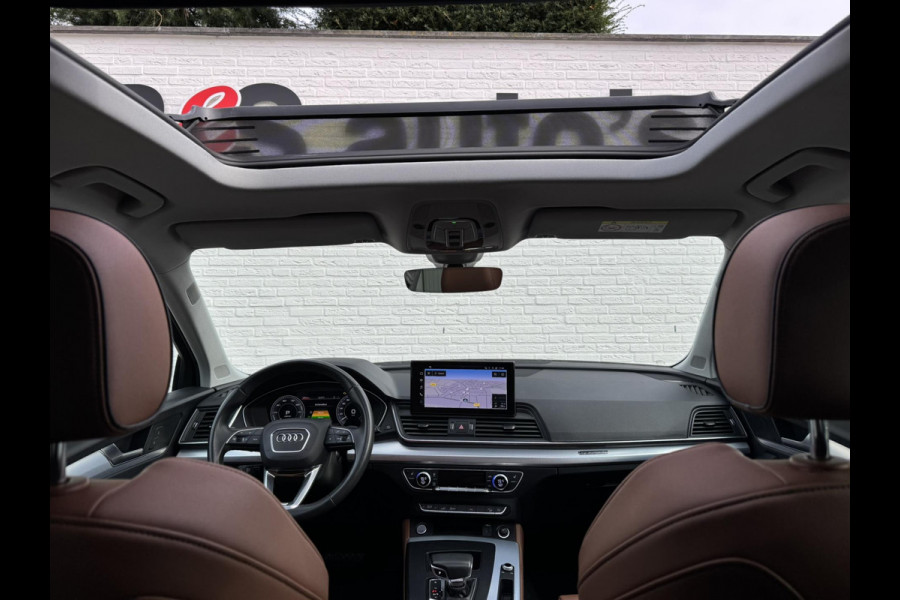 Audi Q5 Sportback 50 TFSI e Quattro S edition Competition Adaptive cruise Climate control Matrix LED Leer Panoramadak B&O Navi