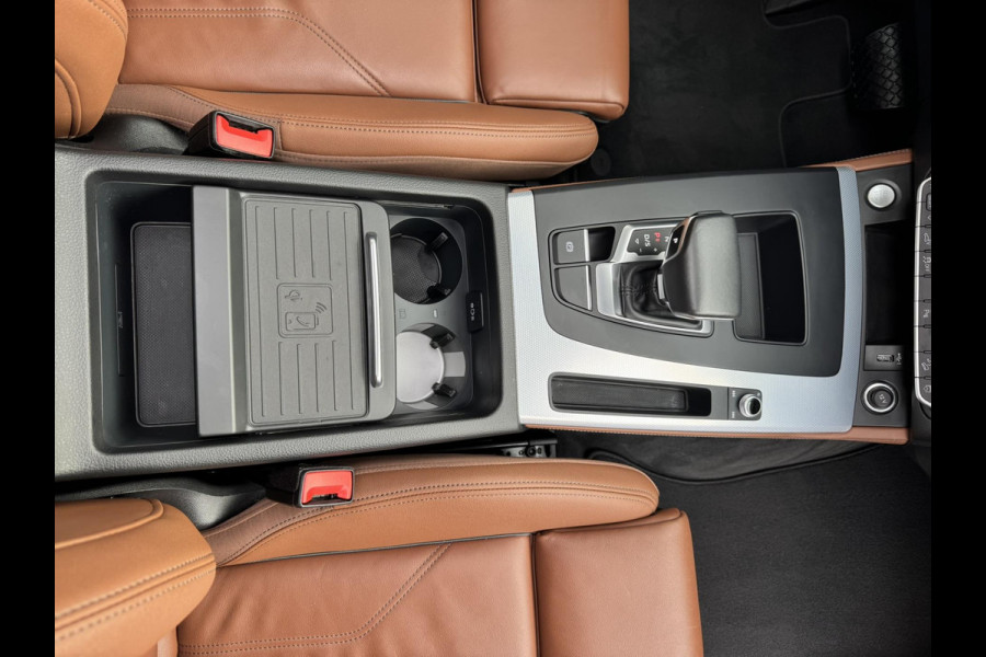 Audi Q5 Sportback 50 TFSI e Quattro S edition Competition Adaptive cruise Climate control Matrix LED Leer Panoramadak B&O Navi