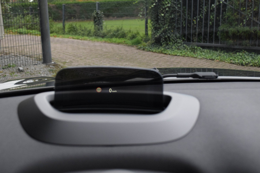 MINI Countryman 2.0 Cooper S ALL4 Chili / Standkachel/ Adaptive Cruise Control/ Head-Up Display/ 141kW (192PK) MINI Countryman 2.0 Cooper S ALL4 Chili / Standkachel/ Adaptive Cruise Control/ Head-Up Display/ 141kW (192PK)