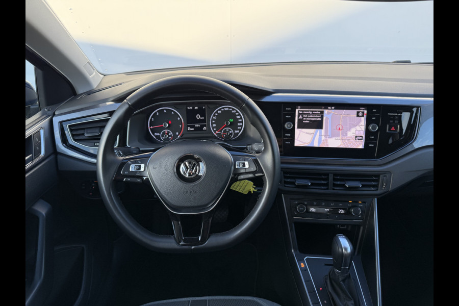 Volkswagen Polo 1.0 TSI Highline | Trekhaak | CarPlay | ACC | LED | 16 inch Volkswagen Polo 1.0 TSI Highline | Trekhaak | CarPlay | ACC | LED | 16 inch