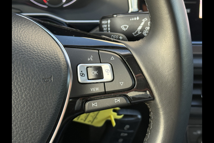 Volkswagen Polo 1.0 TSI Highline | Trekhaak | CarPlay | ACC | LED | 16 inch Volkswagen Polo 1.0 TSI Highline | Trekhaak | CarPlay | ACC | LED | 16 inch