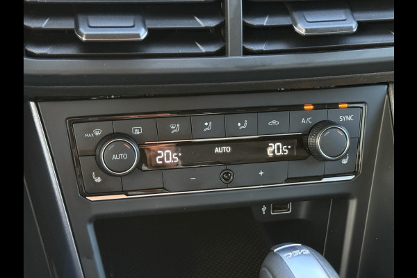 Volkswagen Polo 1.0 TSI Highline | Trekhaak | CarPlay | ACC | LED | 16 inch Volkswagen Polo 1.0 TSI Highline | Trekhaak | CarPlay | ACC | LED | 16 inch