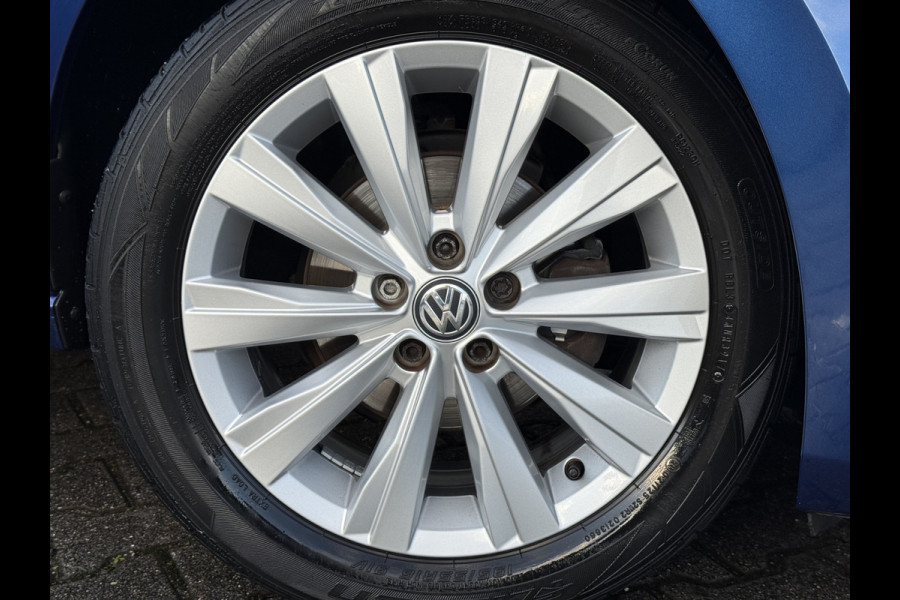 Volkswagen Polo 1.0 TSI Highline | Trekhaak | CarPlay | ACC | LED | 16 inch Volkswagen Polo 1.0 TSI Highline | Trekhaak | CarPlay | ACC | LED | 16 inch