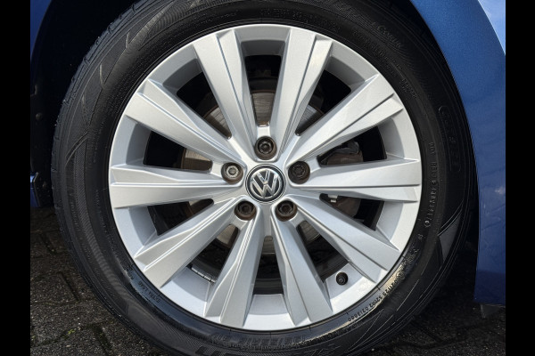 Volkswagen Polo 1.0 TSI Highline | Trekhaak | CarPlay | ACC | LED | 16 inch Volkswagen Polo 1.0 TSI Highline | Trekhaak | CarPlay | ACC | LED | 16 inch