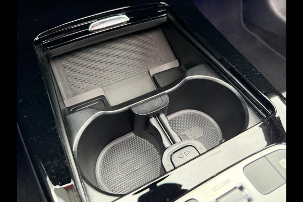 Mercedes-Benz CLA-Klasse AMG 35 4MATIC / panoramadak / facelift