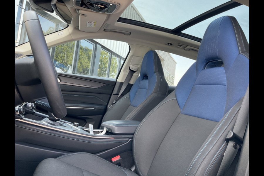 Lynk & Co 01 1.5 PHEV 262PK Adapt.Cruise 360° Cam Carplay Plug-in Stoelverw Vol opties! Lynk & Co 01 1.5 PHEV 262PK Adapt.Cruise 360° Cam Carplay Plug-in Stoelverw Vol opties!