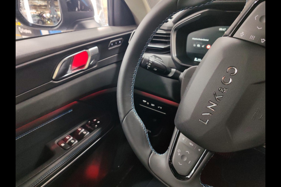 Lynk & Co 01 1.5 PHEV 262PK Adapt.Cruise 360° Cam Carplay Plug-in Stoelverw Vol opties! Lynk & Co 01 1.5 PHEV 262PK Adapt.Cruise 360° Cam Carplay Plug-in Stoelverw Vol opties!