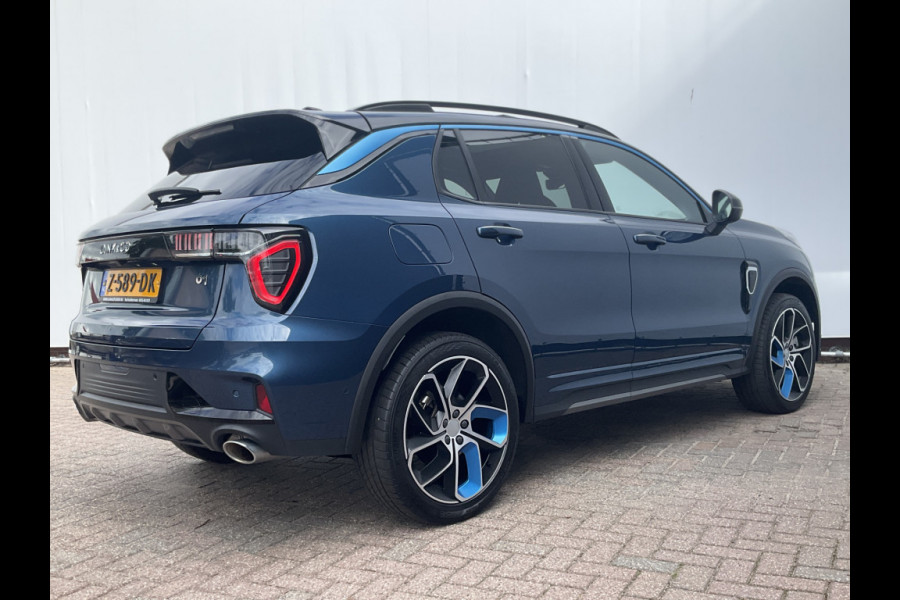 Lynk & Co 01 1.5 PHEV 360° Cam Navi Carplay Zwarte Hemel Pano.dak incl.BTW Lynk & Co 01 1.5 PHEV 360° Cam Navi Carplay Zwarte Hemel Pano.dak incl.BTW