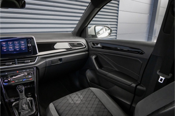 Volkswagen T-Roc 1.5 TSI R-Line -Pano-19'' Volkswagen T-Roc 1.5 TSI R-Line -Pano-19''
