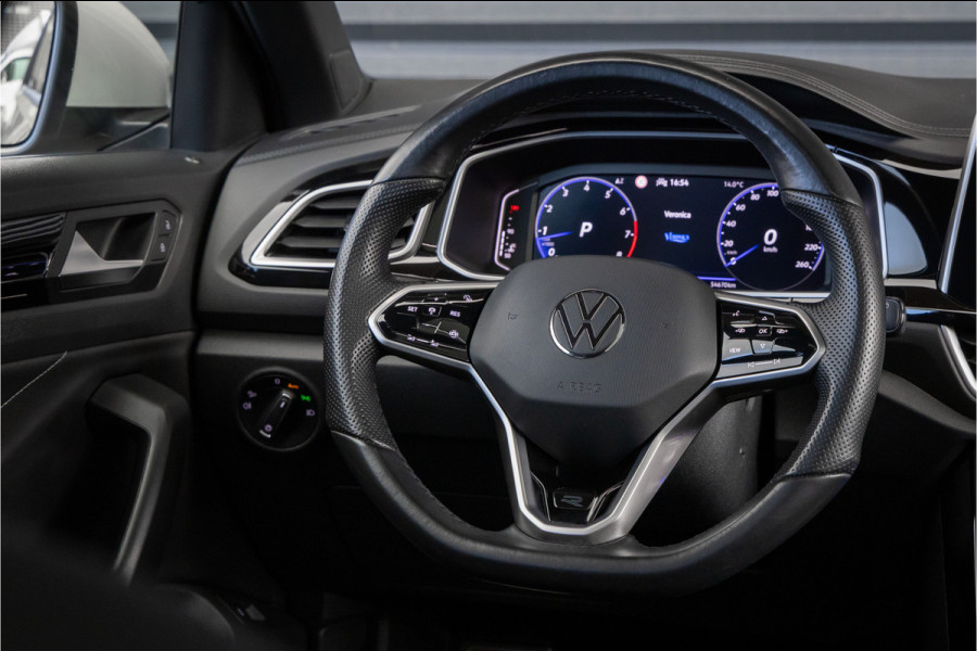 Volkswagen T-Roc 1.5 TSI R-Line -Pano-19'' Volkswagen T-Roc 1.5 TSI R-Line -Pano-19''