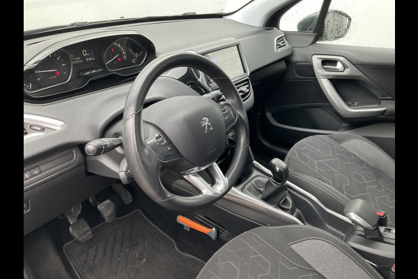 Peugeot 2008 1.2 111pk Blue Lion Clima Cruise Trekhaak Panoramadak Hoge zit Orig.NL Peugeot 2008 1.2 111pk Blue Lion Clima Cruise Trekhaak Panoramadak Hoge zit Orig.NL