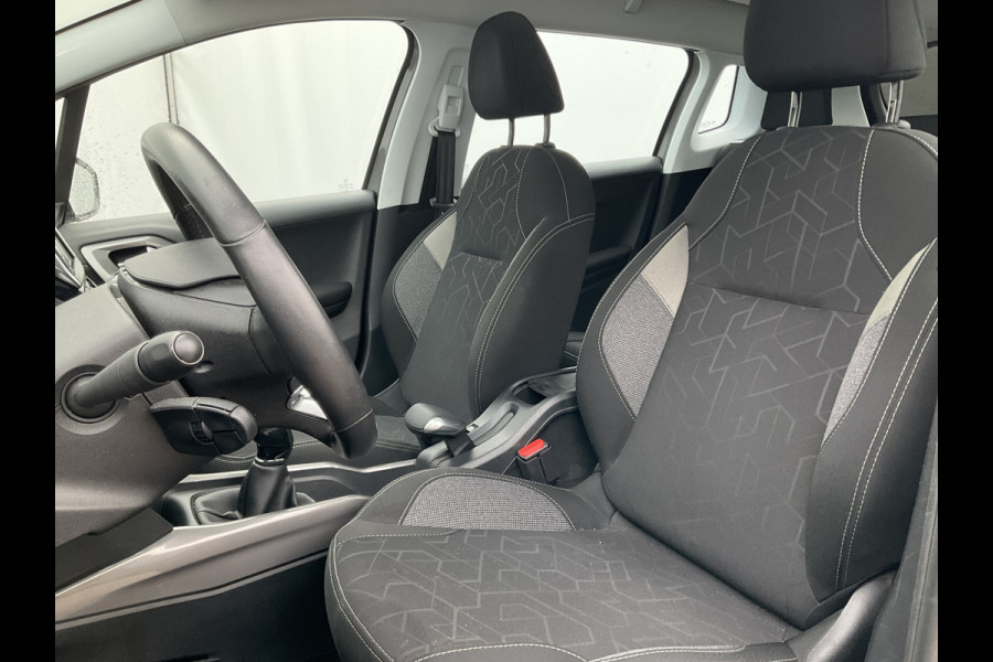 Peugeot 2008 1.2 111pk Blue Lion Clima Cruise Trekhaak Panoramadak Hoge zit Orig.NL Peugeot 2008 1.2 111pk Blue Lion Clima Cruise Trekhaak Panoramadak Hoge zit Orig.NL