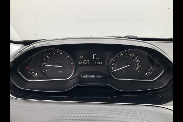 Peugeot 2008 1.2 111pk Blue Lion Clima Cruise Trekhaak Panoramadak Hoge zit Orig.NL Peugeot 2008 1.2 111pk Blue Lion Clima Cruise Trekhaak Panoramadak Hoge zit Orig.NL