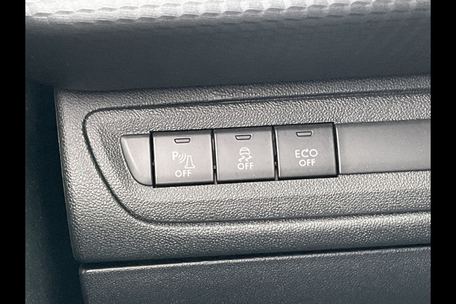 Peugeot 2008 1.2 111pk Blue Lion Clima Cruise Trekhaak Panoramadak Hoge zit Orig.NL Peugeot 2008 1.2 111pk Blue Lion Clima Cruise Trekhaak Panoramadak Hoge zit Orig.NL