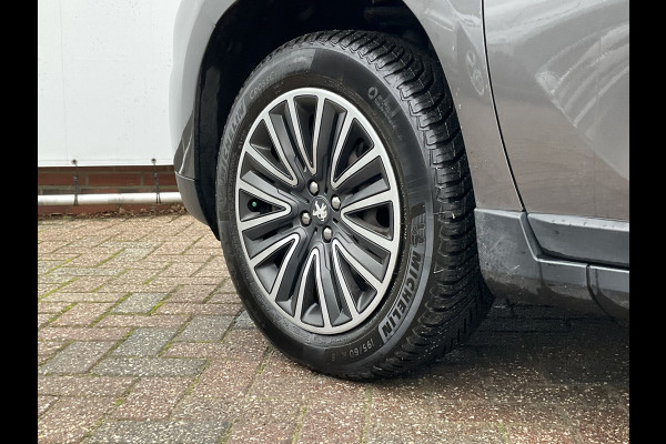 Peugeot 2008 1.2 111pk Blue Lion Clima Cruise Trekhaak Panoramadak Hoge zit Orig.NL Peugeot 2008 1.2 111pk Blue Lion Clima Cruise Trekhaak Panoramadak Hoge zit Orig.NL