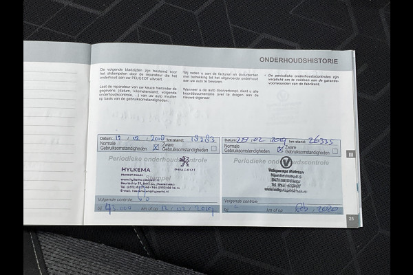 Peugeot 2008 1.2 111pk Blue Lion Clima Cruise Trekhaak Panoramadak Hoge zit Orig.NL Peugeot 2008 1.2 111pk Blue Lion Clima Cruise Trekhaak Panoramadak Hoge zit Orig.NL