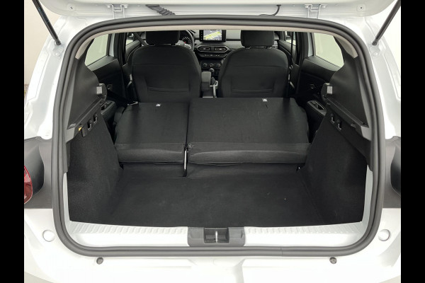 Dacia SANDERO Stepway 1.1 TCe 110 Expression | Trekhaak | Prijs is rijklaar Dacia SANDERO Stepway 1.1 TCe 110 Expression | Trekhaak | Prijs is rijklaar