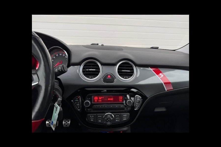 Opel ADAM 1.4 Turbo Rocks S -Dealer onderhouden-LED-Panorama Opel ADAM 1.4 Turbo Rocks S -Dealer onderhouden-LED-Panorama