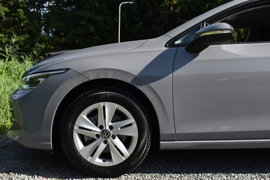 Volkswagen Golf Variant New 1.5 TSI LIFE VIRTUAL/PDC/CARPLAY