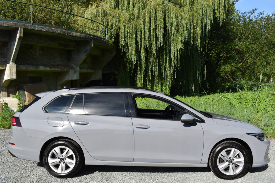 Volkswagen Golf Variant New 1.5 TSI LIFE VIRTUAL/PDC/CARPLAY
