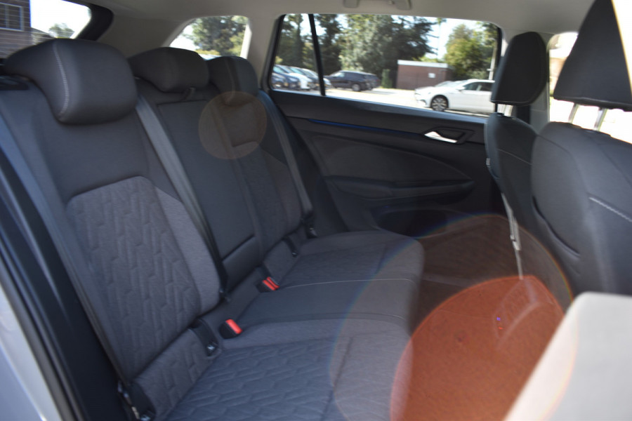 Volkswagen Golf Variant New 1.5 TSI LIFE VIRTUAL/PDC/CARPLAY