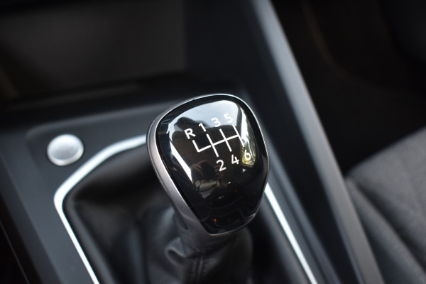 Volkswagen Golf Variant New 1.5 TSI LIFE VIRTUAL/PDC/CARPLAY