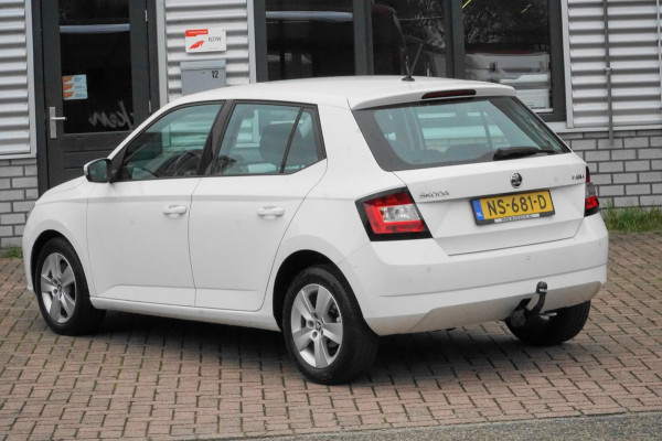Škoda Fabia 1.2 TSI Style NAVI TREKHAAK 1EIG. Škoda Fabia 1.2 TSI Style NAVI TREKHAAK 1EIG.