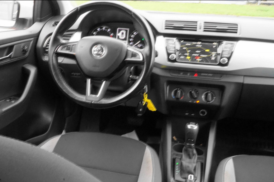 Škoda Fabia 1.2 TSI Style NAVI TREKHAAK 1EIG. Škoda Fabia 1.2 TSI Style NAVI TREKHAAK 1EIG.