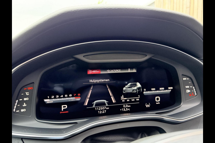 Audi A6 Avant 40 TFSI S edition Competition Automaat | Panoramadak | Trekhaak elektrisch uitklapbaar | Stoelverwarming | Afgevlakt stuur Audi A6 Avant 40 TFSI S edition Competition Automaat | Panoramadak | Trekhaak elektrisch uitklapbaar | Stoelverwarming | Afgevlakt stuur