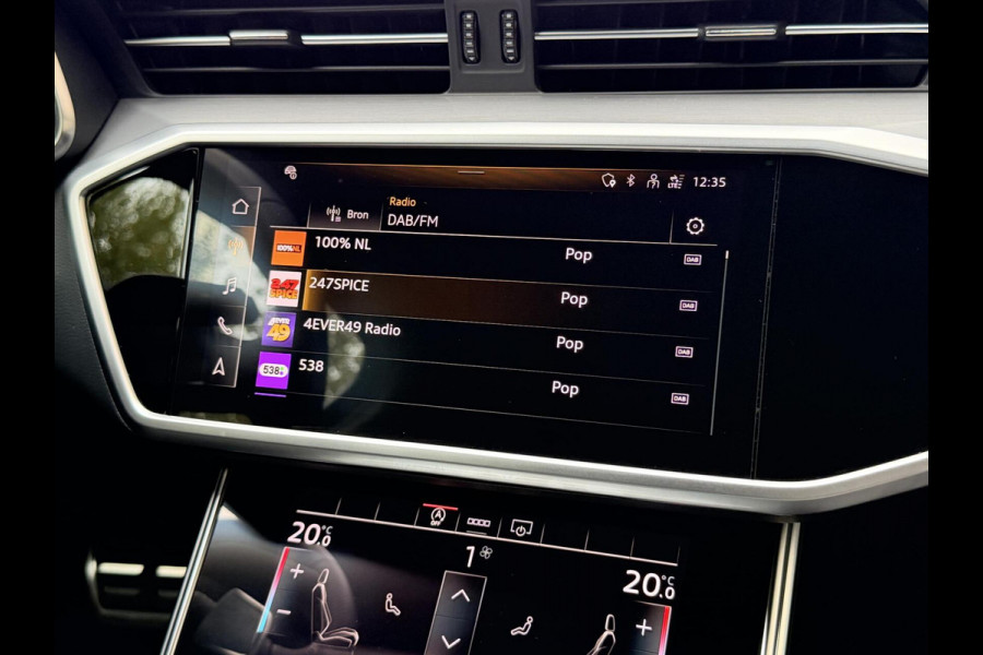 Audi A6 Avant 40 TFSI S edition Competition Automaat | Panoramadak | Trekhaak elektrisch uitklapbaar | Stoelverwarming | Afgevlakt stuur Audi A6 Avant 40 TFSI S edition Competition Automaat | Panoramadak | Trekhaak elektrisch uitklapbaar | Stoelverwarming | Afgevlakt stuur
