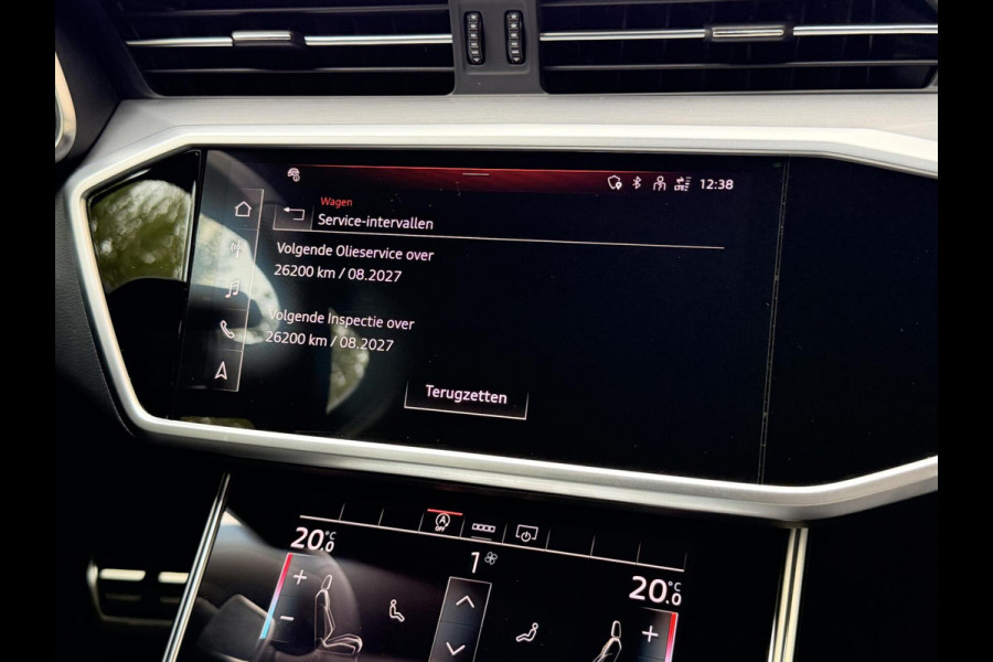 Audi A6 Avant 40 TFSI S edition Competition Automaat | Panoramadak | Trekhaak elektrisch uitklapbaar | Stoelverwarming | Afgevlakt stuur Audi A6 Avant 40 TFSI S edition Competition Automaat | Panoramadak | Trekhaak elektrisch uitklapbaar | Stoelverwarming | Afgevlakt stuur