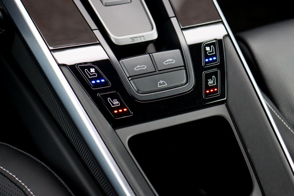 Porsche 911 992 Cabrio 3.8 Turbo S | Keramisch | Vierwielbesturing | Burmester High End | Adaptive Cruise Control | Liftsysteem | Sport Chrono | 18-wegs Memory | PASM | Sportuitlaat |