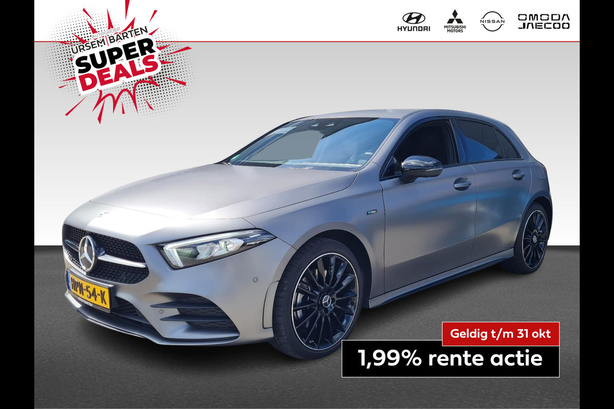 Mercedes-Benz A-Klasse 250 e Premium  | widescreen | 19"AMG velgen | sfeerverlichting | blind-spot | trekhaak | Mercedes-Benz A-Klasse 250 e Premium  | widescreen | 19"AMG velgen | sfeerverlichting | blind-spot | trekhaak |