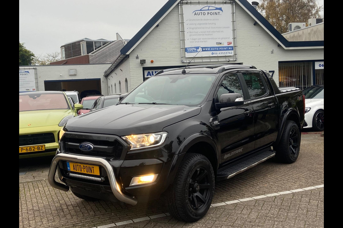 Ford Ranger 3.2 TDCi 5-ZITS/WILDTRACK/NAVI/CAMERA/CRUISE Ford Ranger 3.2 TDCi 5-ZITS/WILDTRACK/NAVI/CAMERA/CRUISE