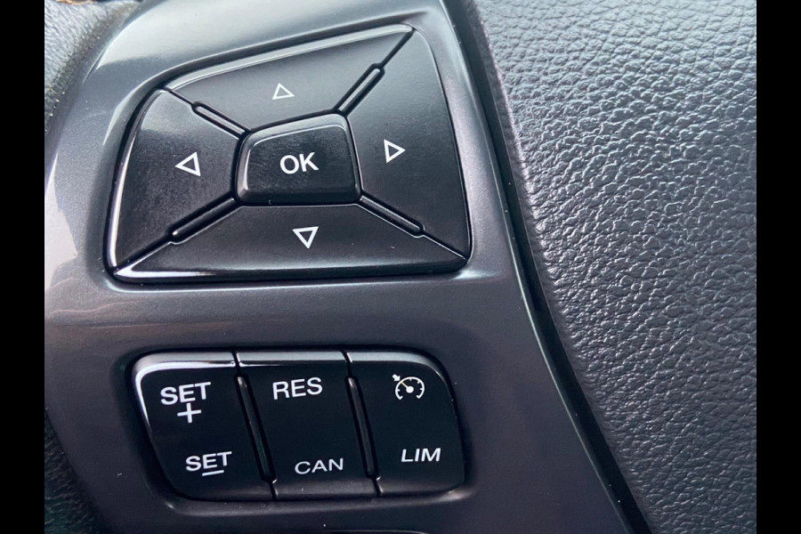 Ford Ranger 3.2 TDCi 5-ZITS/WILDTRACK/NAVI/CAMERA/CRUISE Ford Ranger 3.2 TDCi 5-ZITS/WILDTRACK/NAVI/CAMERA/CRUISE